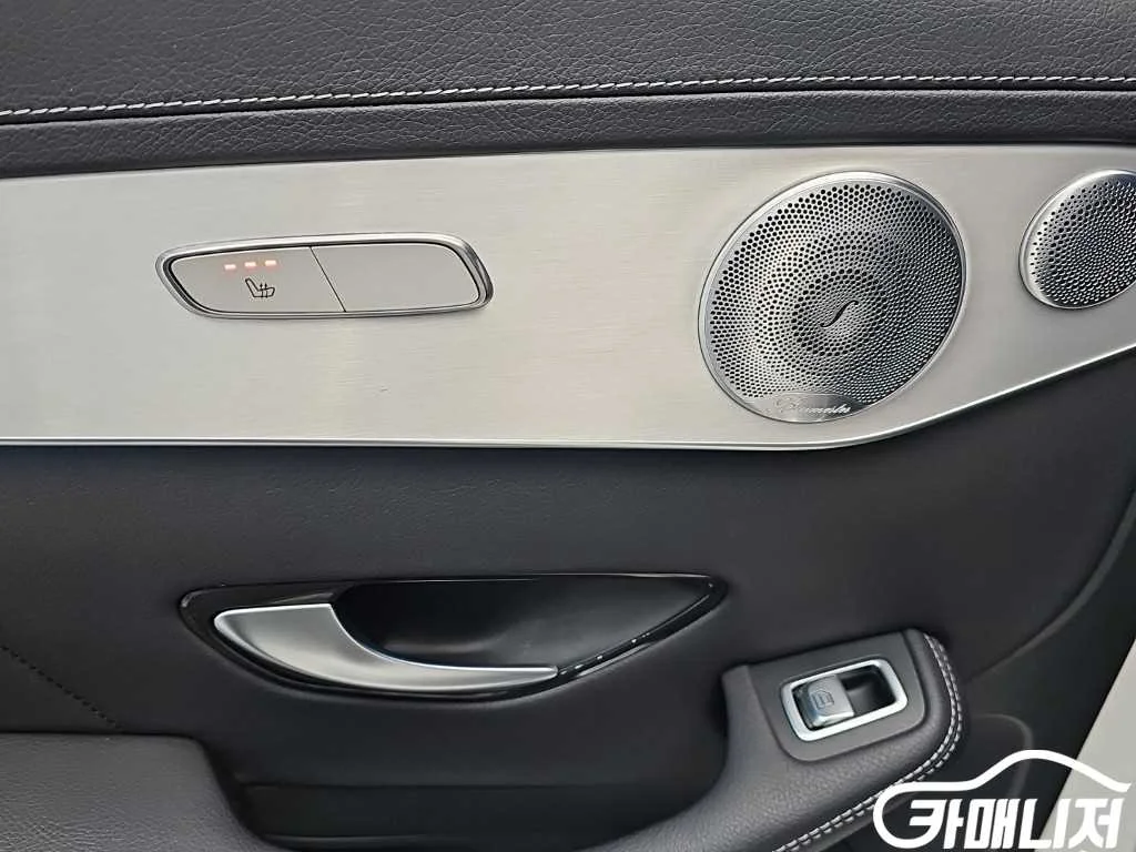 GLC클래스 X253 GLC 300 4MATIC 쿠페 사진 13