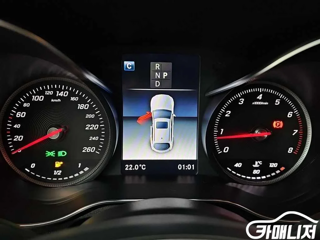 GLC클래스 X253 GLC 300 4MATIC 쿠페 사진 6