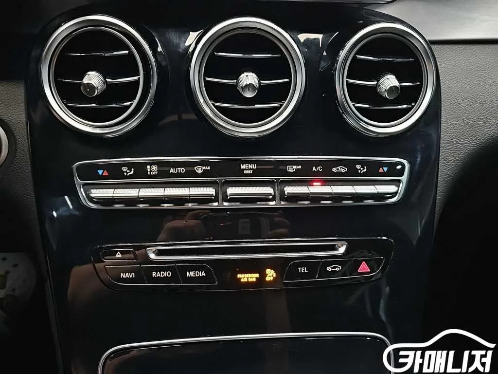 GLC클래스 X253 GLC 300 4MATIC 쿠페 사진 10