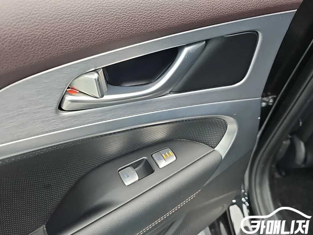 G70 2.0T AWD 사진 13