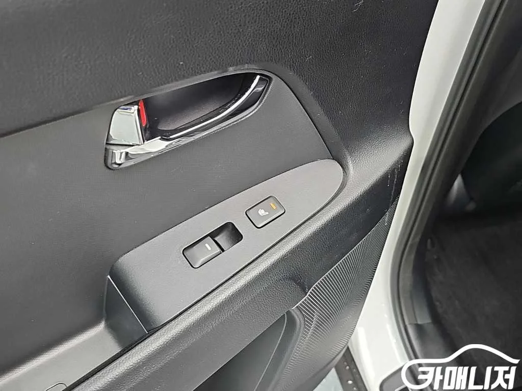 스포티지 R 2WD LIMITED 사진 13