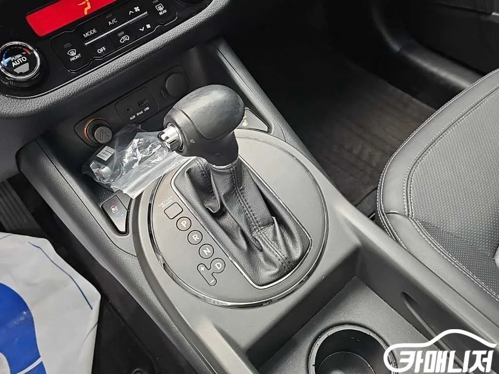 스포티지 R 2WD LIMITED 사진 8