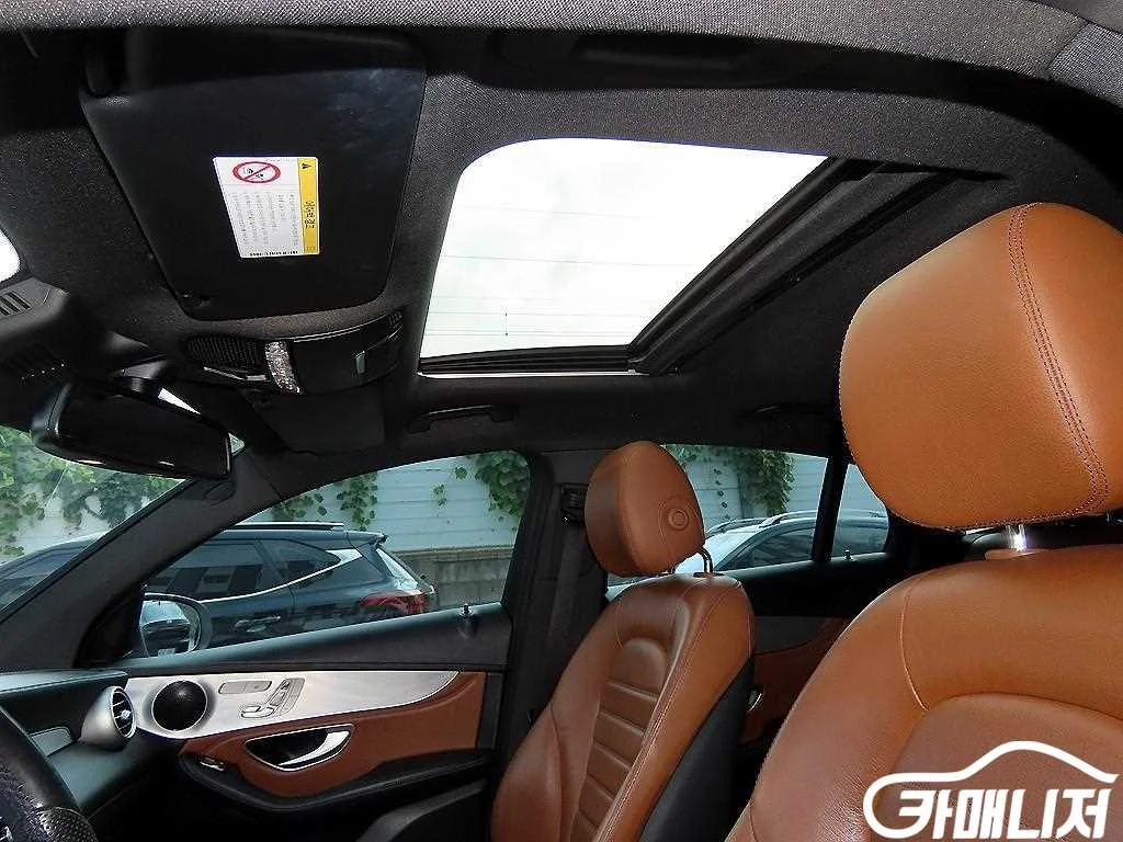 GLC클래스 X253 GLC 220 d 4MATIC 프리미엄 쿠페 사진 15