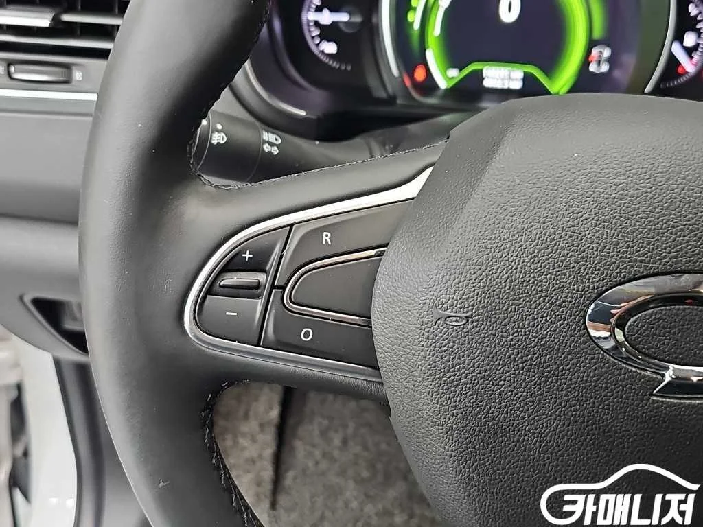 QM6 가솔린 2WD RE 사진 18
