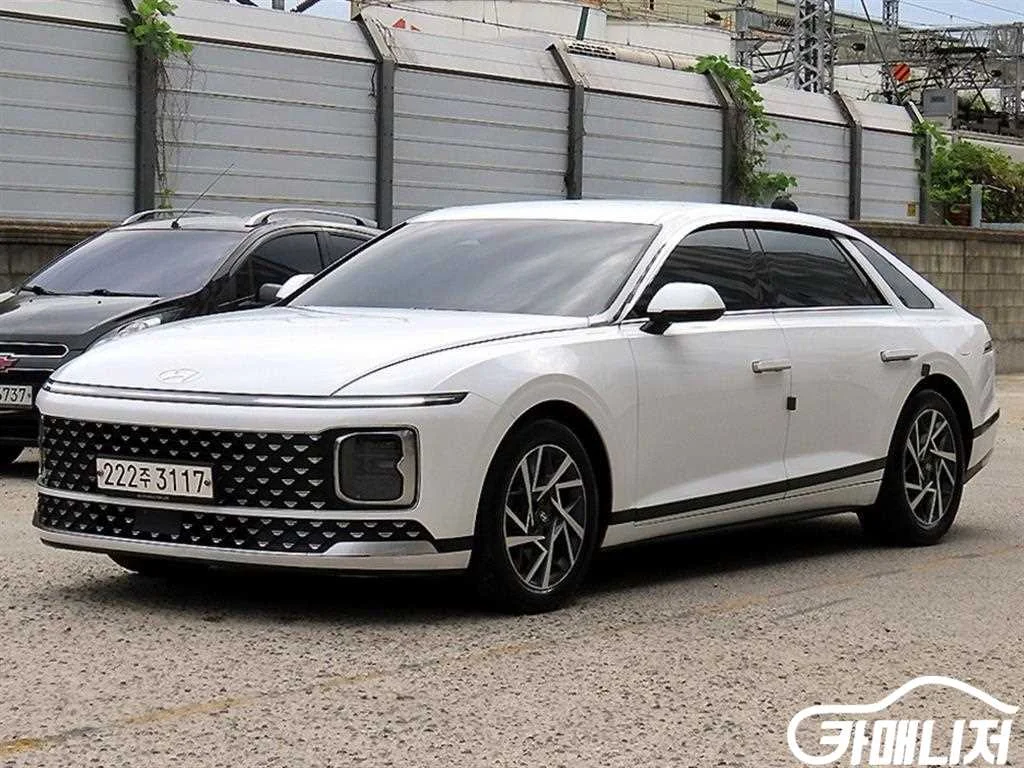 그랜저 (GN7) LPG 3.5 2WD (택시형) 사진 2
