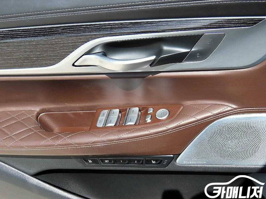 7시리즈 (G11) 740Li xDrive M SPORT 스포츠 사진 12