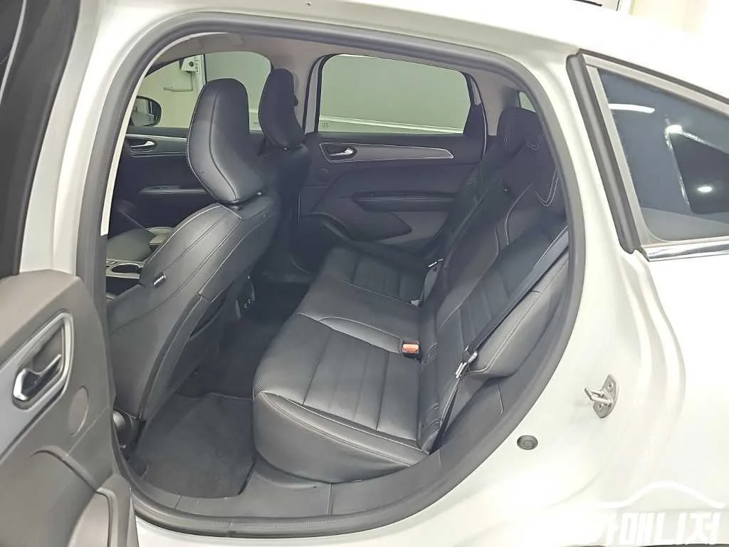 XM3 1.3 TCe RE 사진 12