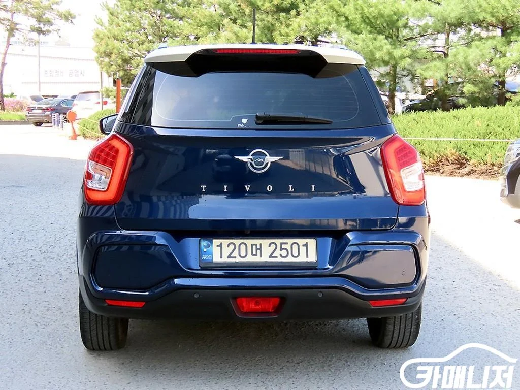 티볼리 에어 2WD 가솔린 1.5 A3 사진 4