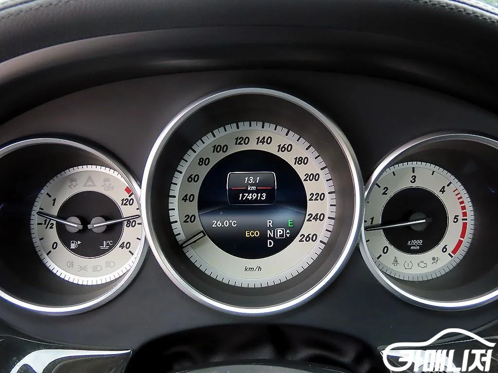 CLS클래스 W218 CLS 250 블루텍 4MATIC 사진 9