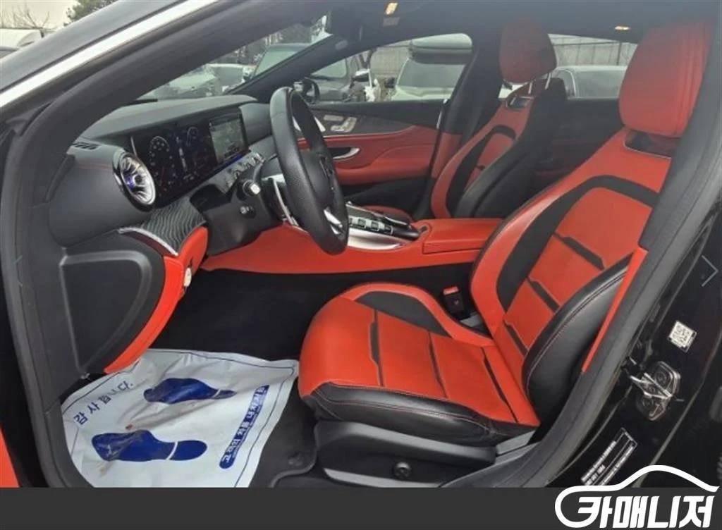 AMG GT 4도어 43 4MATIC+ 사진 20