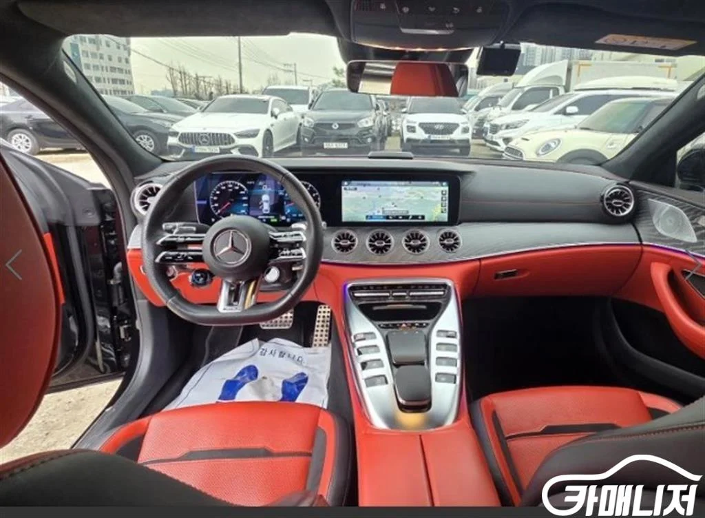 AMG GT 4도어 43 4MATIC+ 사진 6