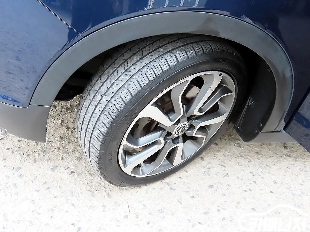 티볼리 디젤 2WD 1.6 LX 사진 20