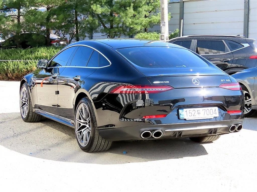 AMG GT 4도어 43 4MATIC+ 사진 3
