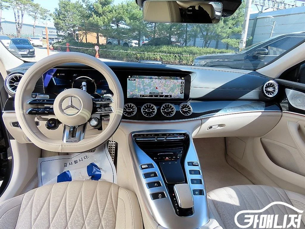 AMG GT 4도어 43 4MATIC+ 사진 7